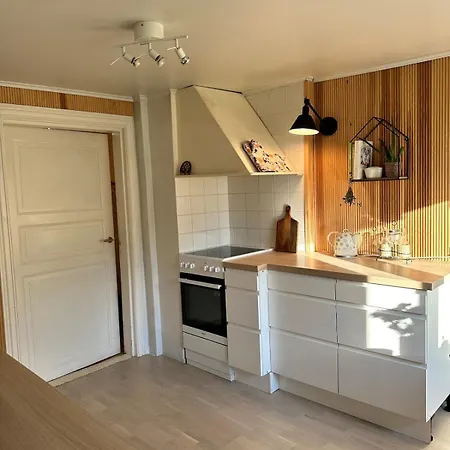 Apartmán In The Old Town, A Wooden House Idyll Near The Sea *