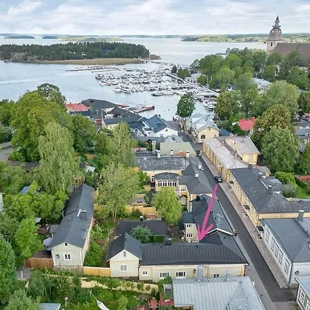 In The Old Town, A Wooden House Idyll Near The Sea Apartmán Naantali